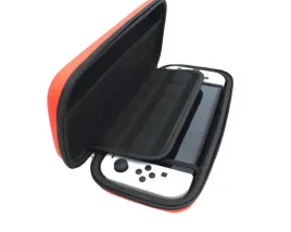 iris-wzmocniony-kuferek-etui-pokrowiec-na-konsole-switch-oled-czerwony