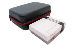 iris-etui-pokrowiec-kuferek-premium-na-konsole-nes-classic-mini-edition
