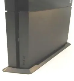 iris-vertical-stand-stojak-podstawka-pionowa-do-konsoli-ps4-fat-czarny