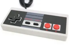 iris-pad-gamepad-kontroler-do-konsoli-nintendo-nes-classic-edition-mini