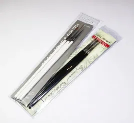 zestaw-pedzli-do-zdobien-paznokci-3szt