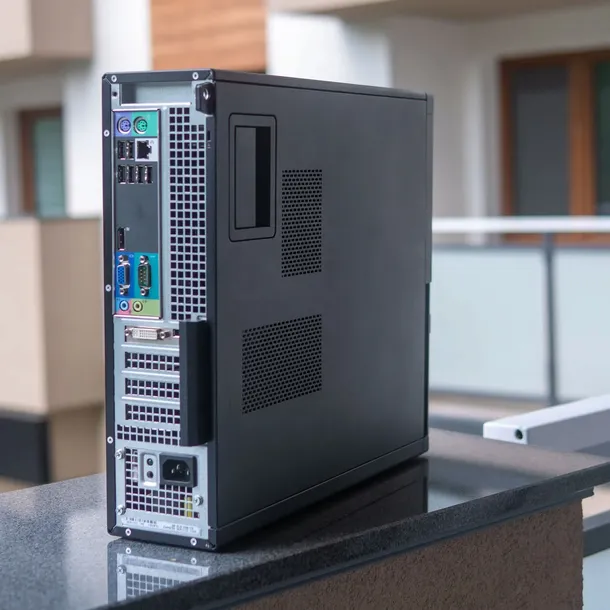 komputer-dell-i5-8gb-256gb-ssd-windows-10-szerokosc-produktu-10-cm