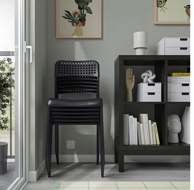 ikea-sandsberg-krzeslo-czarny-kolor-korpusu-czarny