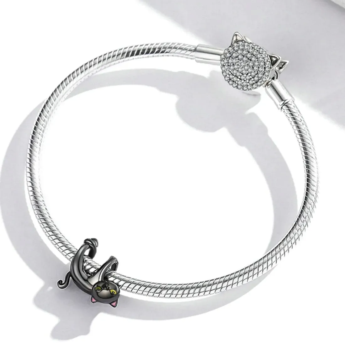 charms-czarny-kot