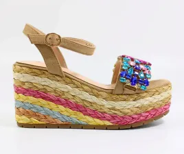 bezowe-sandaly-damskie-na-koturnie-z-cyrkoniami-scaviola-s-249-r40