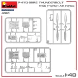 samolot-republic-p-47d-28re-thunderbolt-model-48015-miniart-stan-nowy