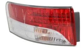 toyota-avensis-t27-kombi-08-12-lampa-tylna-lewa