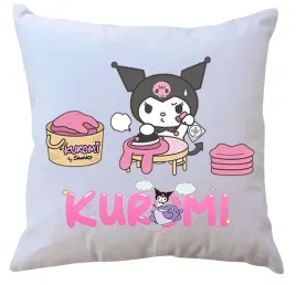 poduszka-z-wkladem-kuromi-producent