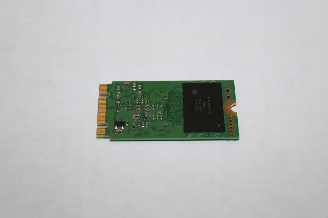 dysk-ssd-m-2-2242-32gb-or-sandisk-u110-stan-powystawowy