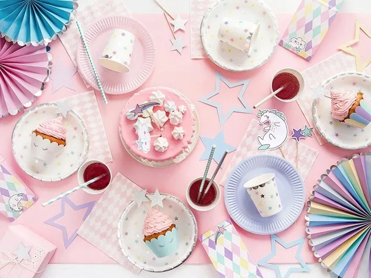 papilotki-papierowe-na-muffinki-jednorozec-unicorn-material-papier