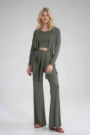 luzna-bluza-typu-narzutka-wiazana-paskiem-z-kieszeniami-zielona-l-xl