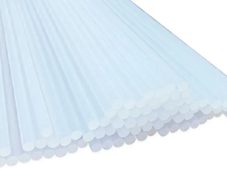KLEJ do PISTOLETU na GORĄCO termotopliwy ELASTYCZNE wkłady - 7 x 300 mm 1KG