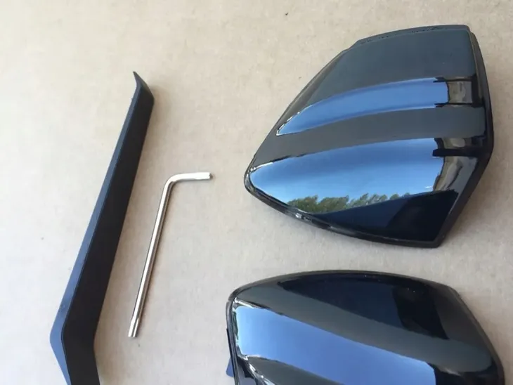 kierunkowskazy-led-dynamiczne-dynamic-w-lusterka-do-ford-s-max-kuga-c-max-jakosc-czesci-zgodnie-z-gvo-p-zamiennik-o-jakosci-porownywalnej-do-oryginalu