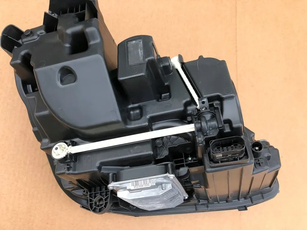 kompletne-lampy-full-led-high-performance-low-version-do-w213-prelift-eu