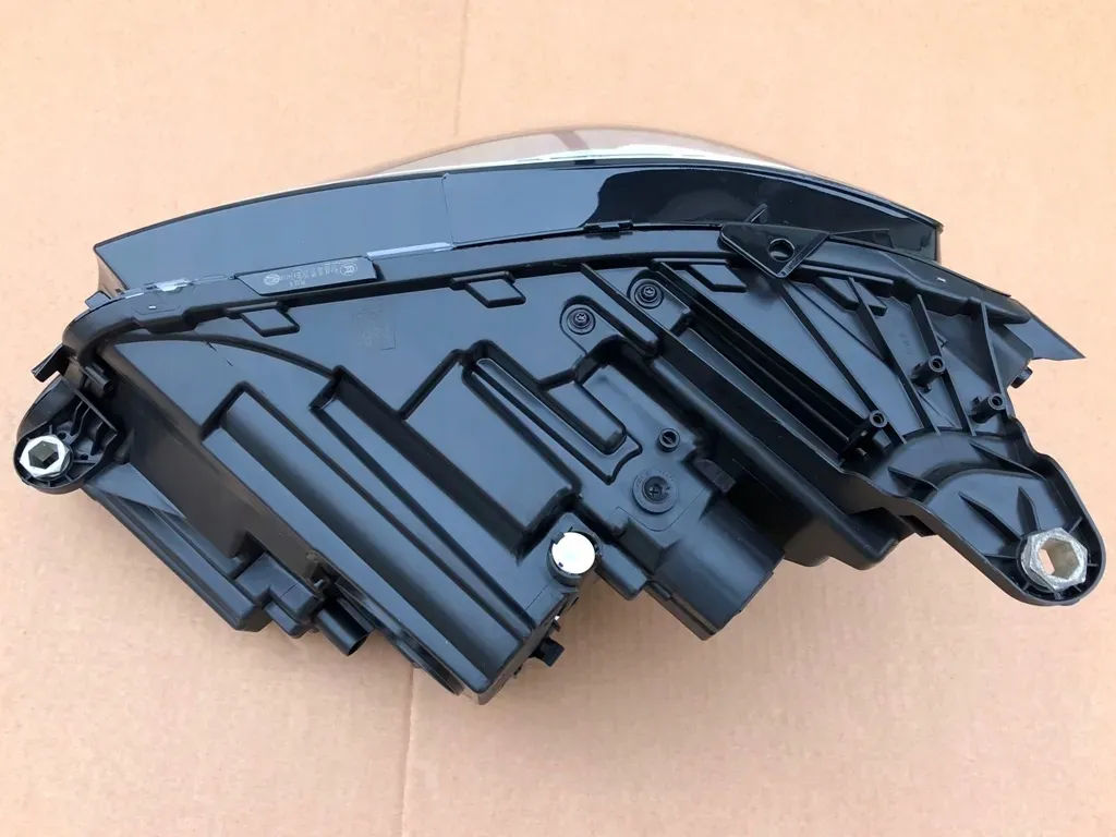 kompletne-lampy-full-led-high-performance-low-version-do-w213-prelift-eu