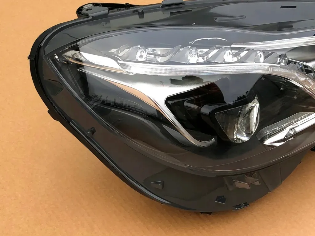 full-led-inteligent-light-system-high-version-prawa-jeze-ils-do-w212-lci-eu