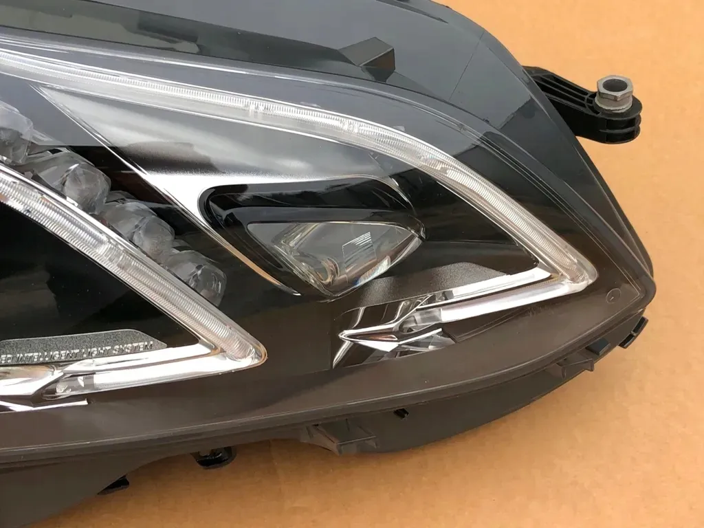full-led-inteligent-light-system-high-version-prawa-jeze-ils-do-w212-lci-eu