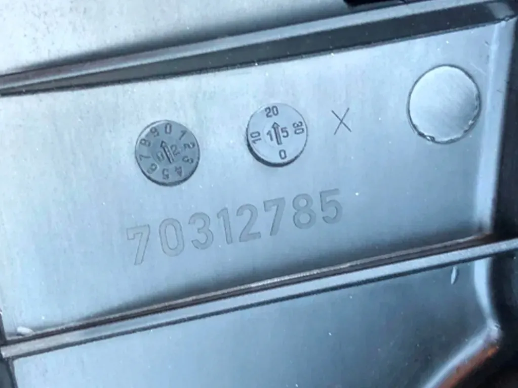 pokrywa-zaworow-7565284-do-bmw-e71e82-e88-e89-e90-e91-e92-e93-f01-f02