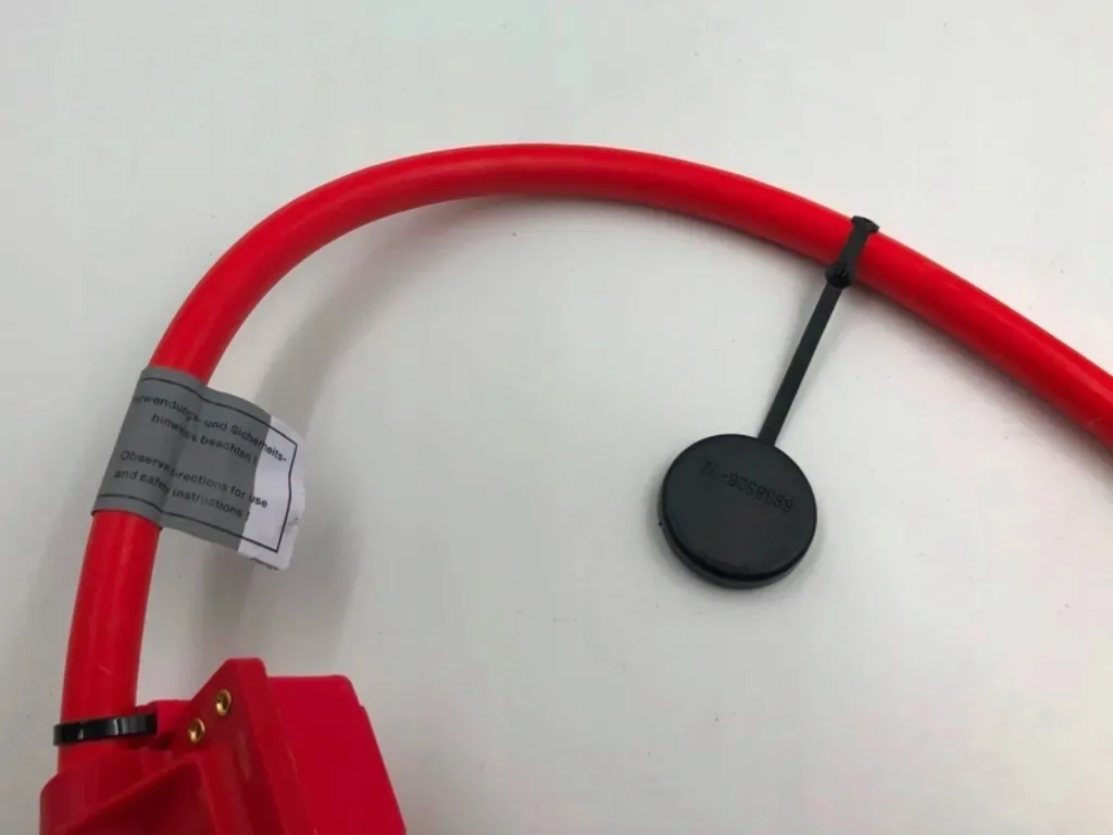 klema-kabel-plus-akumulatora-61129217031-do-bmw-e82-e84-e88-e90-e91-e92
