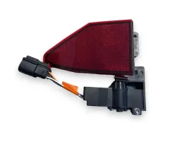 gniazdo-portu-klapka-wtyczka-odblask-ladowania-tesla-modelu-x-s-106193000d