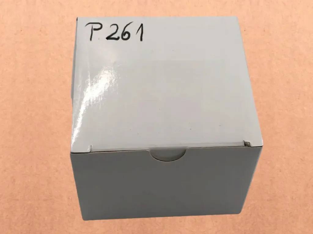 prawy-halogen-przeciwmglowy-6910792-do-bmw-e46-e90-e91-e60-e61-e64-e63-e83