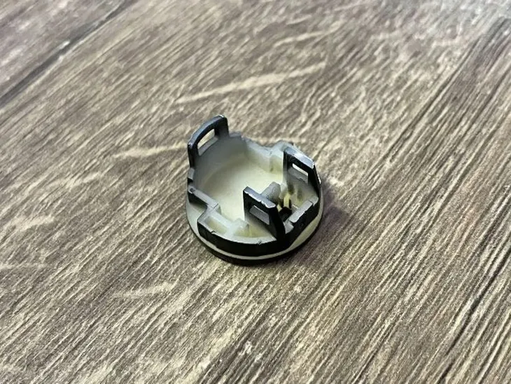 przycisk-button-klimatyzacji-auto-do-bmw-5-e60-e61-6-e63-e64-2004-2010-numer-katalogowy-oryginalu-przycisk-auto-pokrywka-przyciski-guzik-guziki-pokrywek-pokrywa-button-panel-panelu-nasadka-oslona-oslona-oslony-oslony-przelacznika-przelacznika-przod-przod-przedni-przodu-przedniego-multifunkcja-multifunkcji-multifunkcje-bmw-5-e60-e61-6-e63-e64-seria-serie-serii-seri-klimatyzacji-klma-klimy-zmiana-zmienianie-przelacznik-przelaczenie-przelaczanie-przelaczanie-przelaczenie-przelacznik-2004-2005-2006-2007-2008-2009-2010