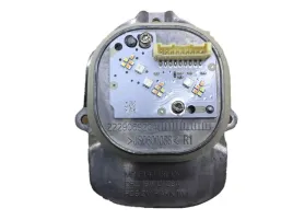 jez-led-drl-jazdy-dziennej-kierunku-prawy-a2229069204-do-mercedes-w222