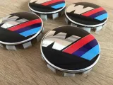 dekielki-logo-znaczek-do-bmw-68mm-e31-e32-e34-e36-e38-e39-e46-e52-e53-e60-typ-samochodu-samochody-osobowe
