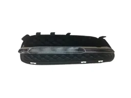kratka-chrom-led-prawa-a2128851823-2049069000-do-mercedes-benz-w212-2009-13