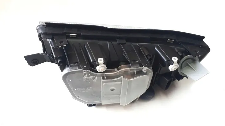 lampa-reflektor-skoda-fabia-basic-p-dpa-89410189802-dpa-wersja-europejska
