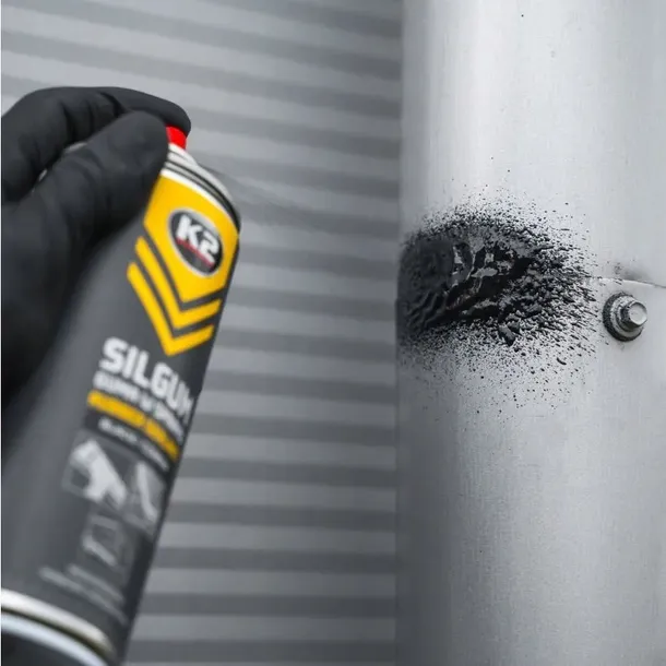 guma-w-sprayu-czarna-400ml-k2-k2-b440-waga-z-opakowaniem-0-43-kg