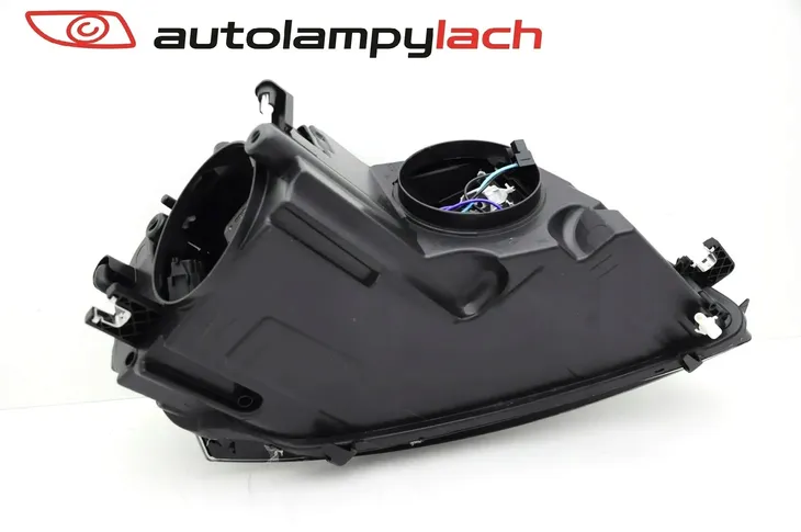 reflektor-audi-a3-08-l-h7-h7-stan-nowy-rodzaj-swiatel-mijania-tradycyjne-halogenowe
