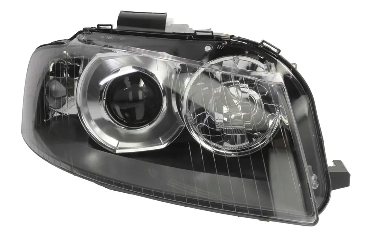 reflektor-audi-a3-03-p-xenon-spo-rtback-typ-samochodu-samochody-osobowe