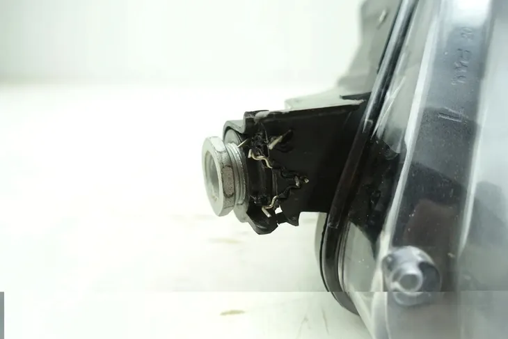 reflektor-vw-golf-plus-07-l-numer-katalogowy-oryginalu-vw-5m1941005b-vw-5m1941005c-vw-5m1941005d