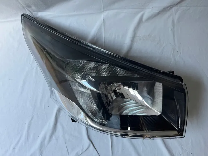 halogen-numer-katalogowy-czesci-19-12099-01-2