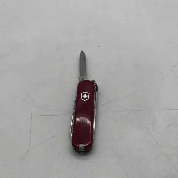victorinox-taschenmesser-classic-liczba-dodatkowych-narzedzi-3
