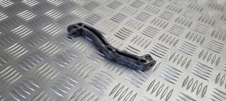 mocowanie-skrz-bieg-vw-golf-04-vag-1k0199359e-jakosc-czesci-zgodnie-z-gvo-o-oryginal-z-logo-producenta-samochodu-oe