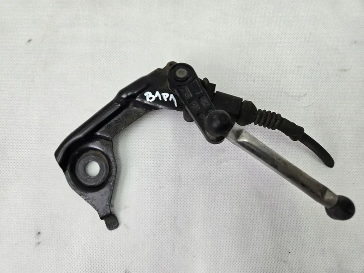 regulacja-swiatel-audi-a4-08-a5-08-
