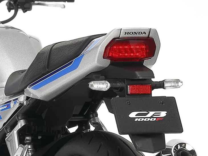 honda-cb1000f-model-14144-tamiya-stan-nowy-stan-zlozenia-do-zlozenia
