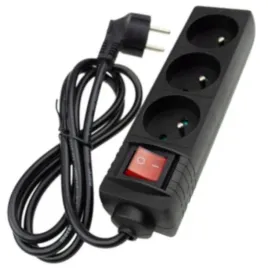 przedluzacz-listwa-zasilajaca-3-gniazda-15m-3000w-13a-z-wylacznikiem