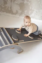 bujak-montessori-2w1-z-uchwytami-i-zjezdzalnia-szary
