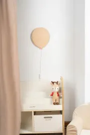 lampka-nocna-dla-dziecka-balonik-drewniana-led-tupti-lights