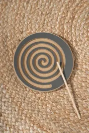 tabliczka-grafomotoryczna-snail-szara-zabawka-edukacyjna-1