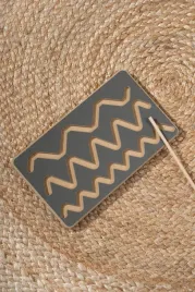 tabliczka-grafomotoryczna-fun-szara-1-zestaw-z-patyczkiem-22x13-cm