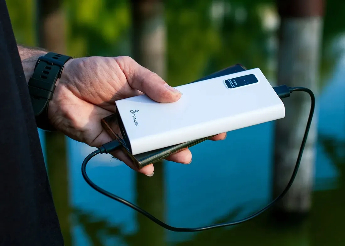 power-bank-10000mah-fast-charging-usb-c-extralink-stan-nowy