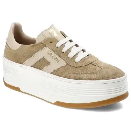 sneakersy-carinii-b9992-o17-t58-000-g73-bez