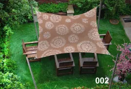zagiel-cieniujacy-wodoszczelny-graficzny-na-wymiar-na-taras-do-ogrodu-patio