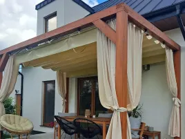 zaslona-kurtyna-zewnetrzna-na-taras-do-pergoli-na-patio-na-wymiar