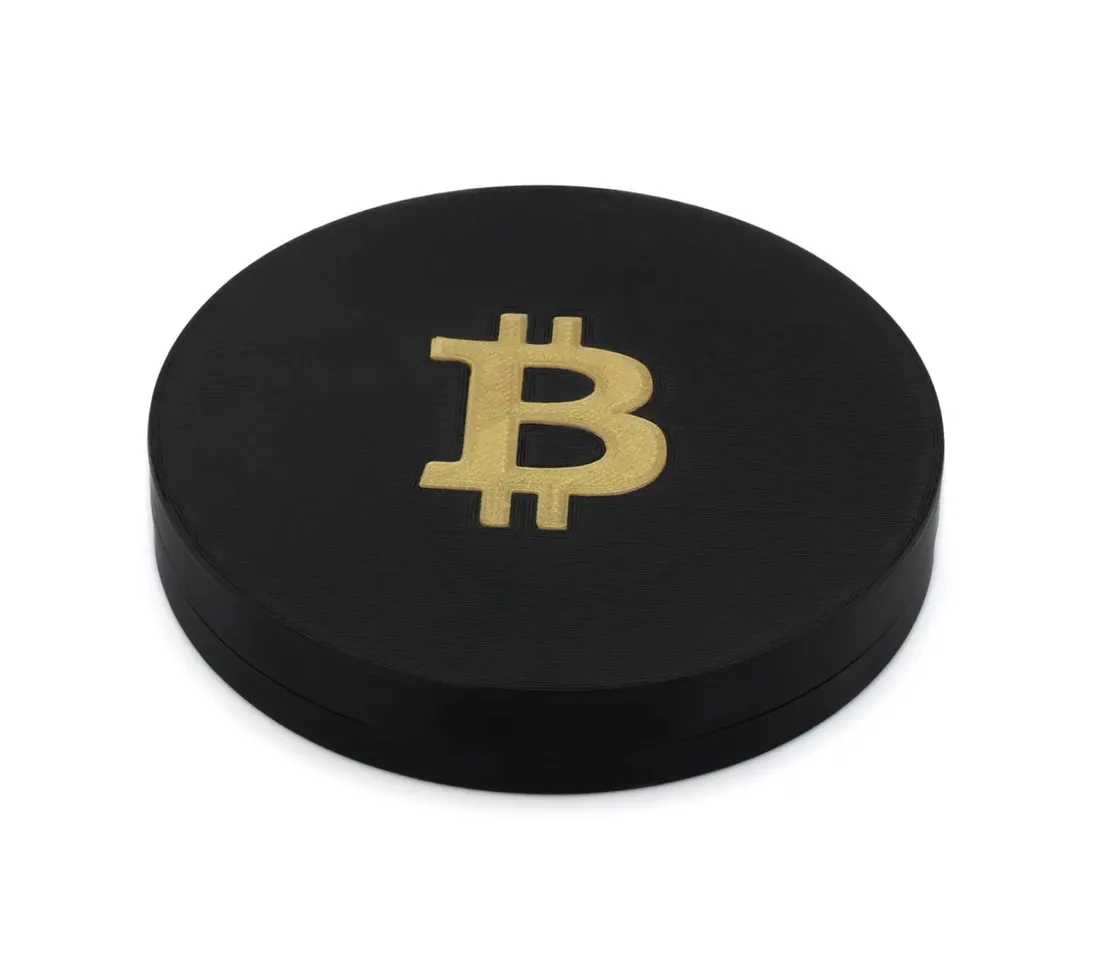 etui-na-portfel-kryptowalut-ledger-nano-s-plus-stan-nowy