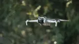 dron-dji-mini-3-fly-more-combo-dji-rc-stan-nowy